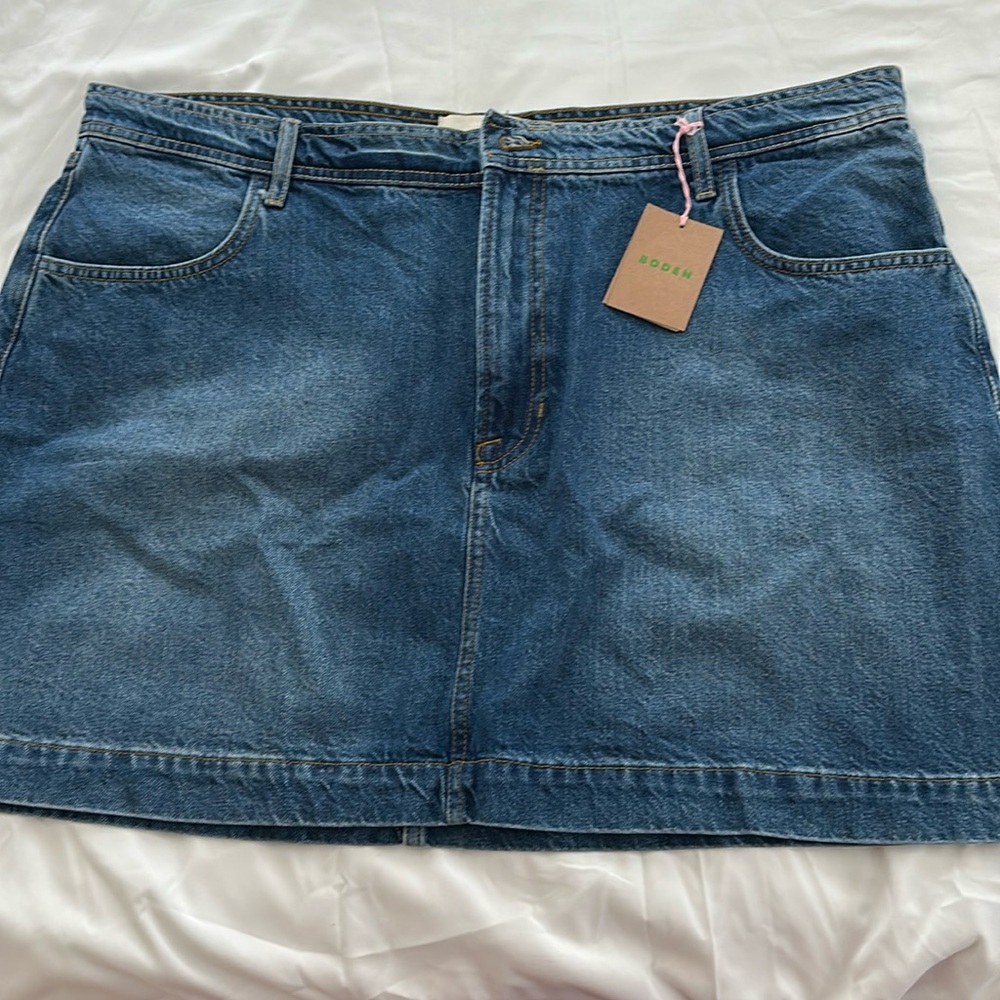 Boden denim skirt, US size 20-22